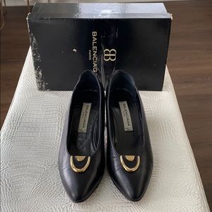 Balenciaga vintage pumps